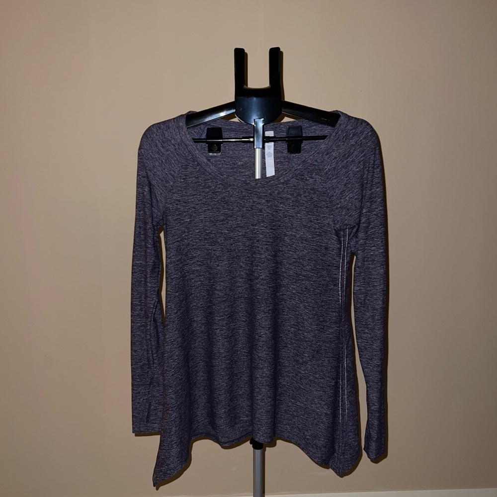 Lululemon Heather purple top-size 8 - Picture 3 of 7